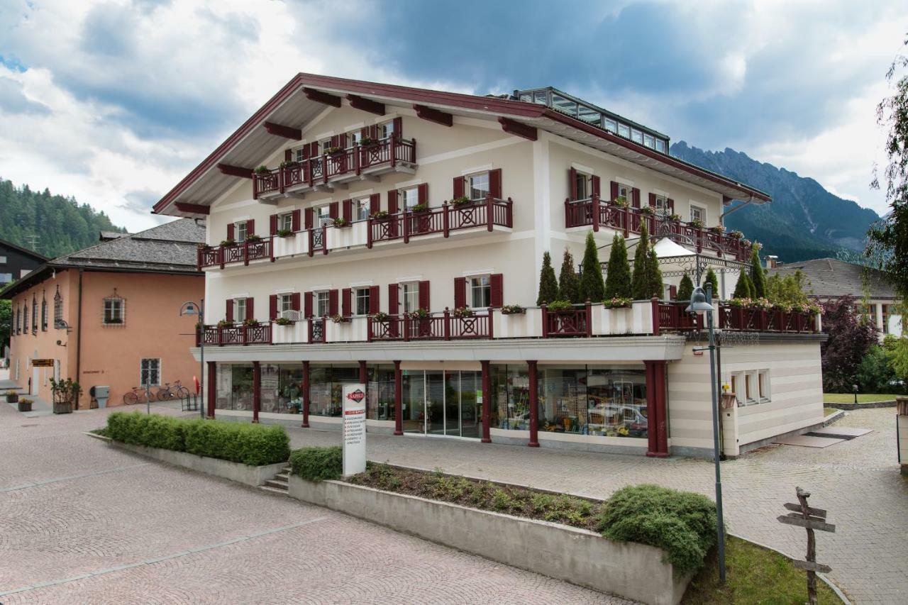 Sapelza Appartementhaus Dobbiaco Exterior photo
